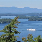 Cruise Lake Winnepesaukee, New Hampshire