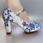 Wedding Shoes Decorated With Lace Appliques