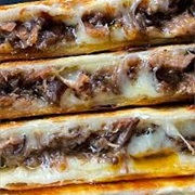 Barbacoa Quesadilla