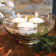 Floating Candles Centerpieces