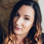 Jennifer L. Armentrout