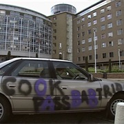 S1.E1: A Room With an Alan