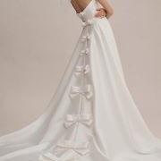 Multiple Bows in Increasing Sizes, Back of Dress