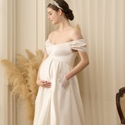 Lace Detailing on Pockets