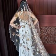 Veil With Metallic Decoration