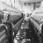 A Little Spinner in the Mollohan Mills, Newbery, SC (Lewis Hine)