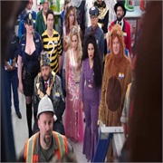 Superstore: "Halloween Theft" (S2,E7)