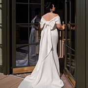 Off-Shoulder to Bow on Back