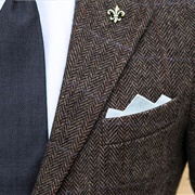 Three-Point/Three-Peak Pocket Square Shape