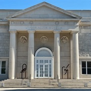Lyman Allyn Art Museum