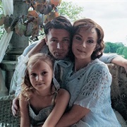 S9.E1: Five Little Pigs