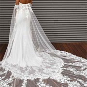 Detachable Lace Train