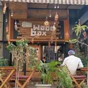 Woodbox Cafe