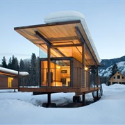Methow Valley Rolling Huts, Winthrop