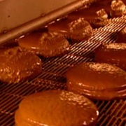 S5.E4: Hockey Gloves/Snack Cakes/Remoulded Tyres/Wastewater Treatment