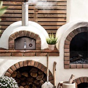 Use a Pizza Oven