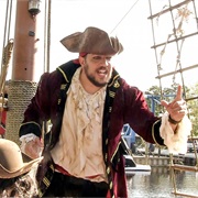 S6.E19: Flatfoot the Pirate