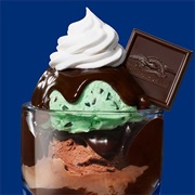 Mint Bliss Hot Fudge Sundae