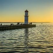 Lachine Lighthouse, Quebec