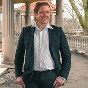 Wick Thomas (Non-Binary, They/Them)