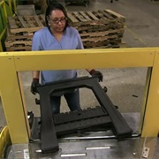 S22.E6: Sawhorses and Toolboxes/Sorbet Pops/School Buses