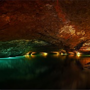Craighead Caverns