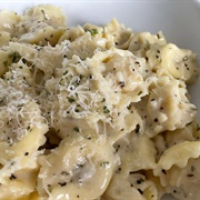 Garlic Cream Tortelloni