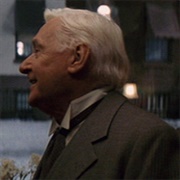 Flower Store Worker (The Time Machine, 2002)