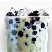 Blueberry Boba Tea With Kiwi Boba