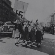 Austrian Girls Salute Hitler (Max Ehlert)