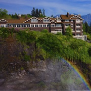 Salish Lodge & Spa, Washington, Twin Peaks