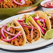 Cochinita Pibil Taco
