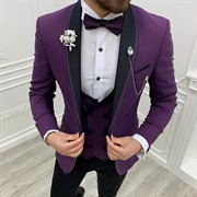 Jewelry on Both Lapels