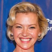 Gretchen Mol as Jo ( Rounders)