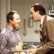 S2.E3: Waldorf Salad