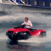 S21.E2: Alfa Romeo 4C vs. Gibbs Quadski - James Visits Camp Bastion in Afghanistan