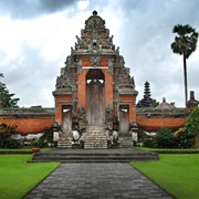 Pura Taman Ayun, Bali, Indonesia