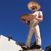 Salsa Muffler Man, Malibu
