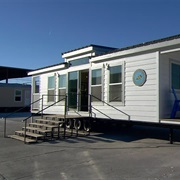 S20.E8: Prams/Factory-Built Homes/Wood Flutes/Bicycle Tires