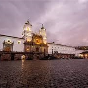 Plaza San Francisco, Quito