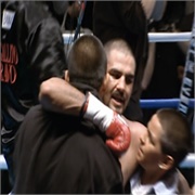 The Contender: "Por La Rasa!" (S2,E10)