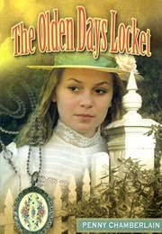 The Olden Days Locket (Penny Chamberlain)