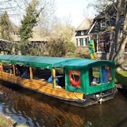 Boat Tour of Giethoorn