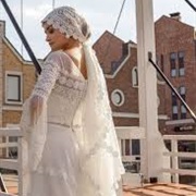 MacRame Lace Wedding Veil