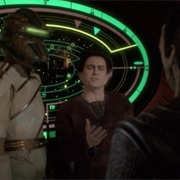 S7.E19: Strange Bedfellows