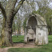 Victoria Park's Old London Bridge Alcoves