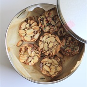 Almond Crackle Cookie