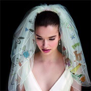 Personalized Colored Art on Veil