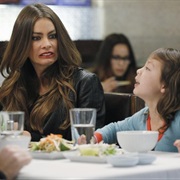 S4.E19: The Future Dunphys