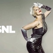 S36.E19: Helen Mirren/Foo Fighters